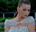 Swarovski-Mini-wrap-j-na-couture-2013-1