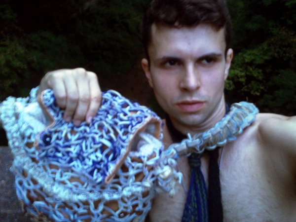 Bolso Mesajero GSb couture 2012 con plata, peil, seda natural, y bambo.